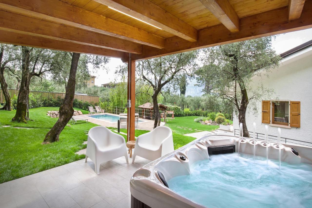 מאלצ'סינה Villa Fani-Wellness & Relax מראה חיצוני תמונה